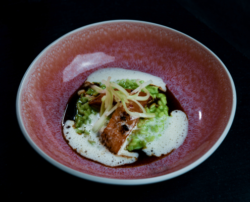 Wasabirisotto mit Aal und Staudensellerie